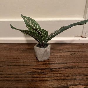 Faux plant